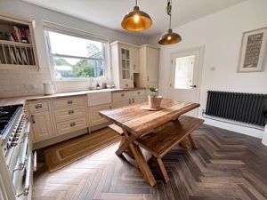 Photo 7- click for photo gallery